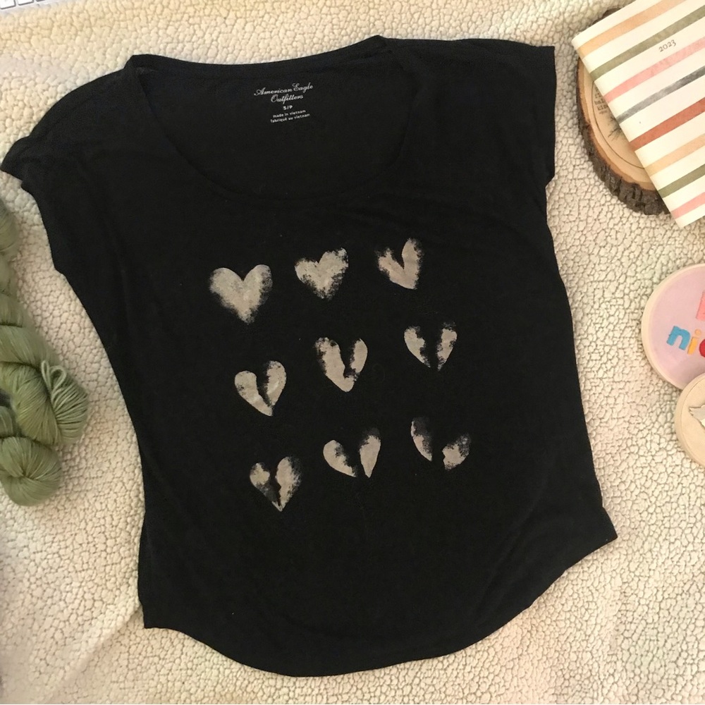 American Eagle Graphic Tee